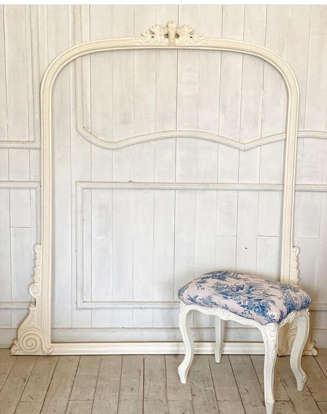 Bench inspired by Louis XV