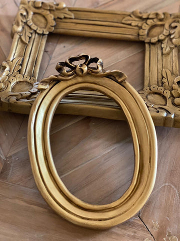 Frame with Icon