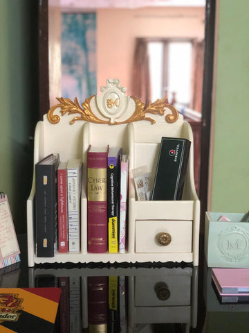 Elegant desk organiser with custom cartouche