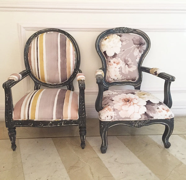 Classic Louis XV petit armchair for children